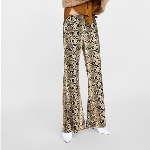 Zara Snakeskin Print Flared Pants (Size Small) - Picture 2 of 8